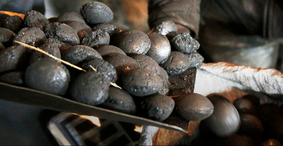 Өнөөдрөөс хагас коксон шахмал түлшний хэрэглээнд бүрэн шилжиж байна